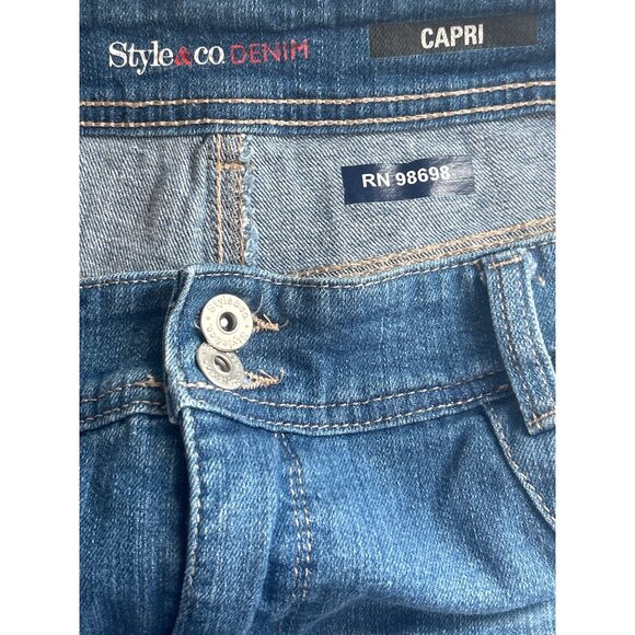 Style & Co Blue Lightly Distressed Denim Capris, Size 14 - Picture 3 of 7